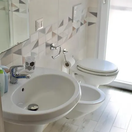 Maris - Homes *