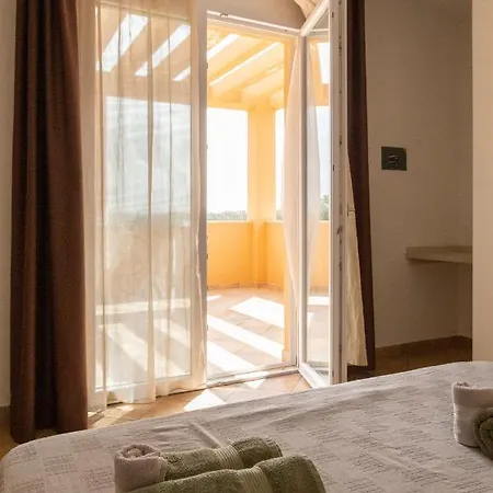Apartment Maris & Bedrooms Alghero