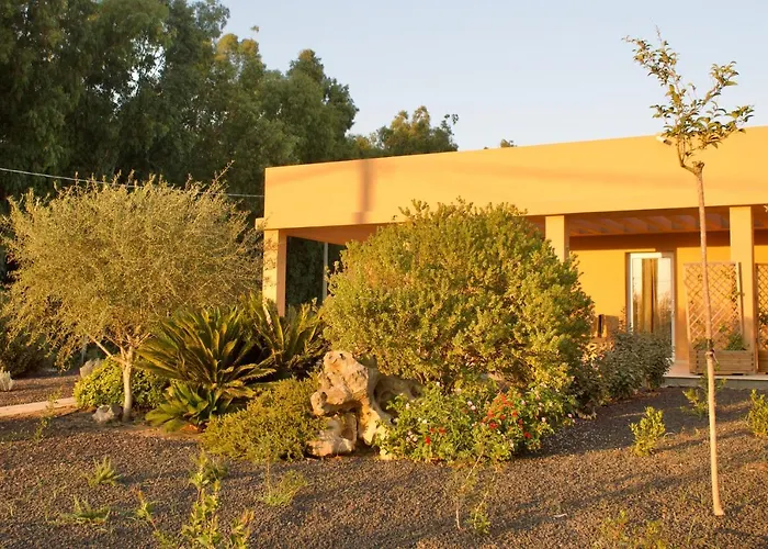 Maris - Homes * Alguer